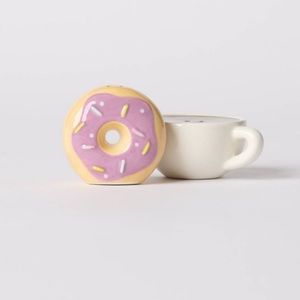 New Ceramic Donut & Coffee Salt & Pepper Shaker Set